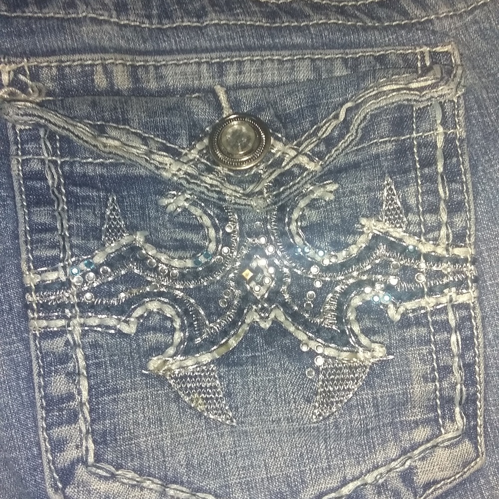 Jeans - Picture 2 of 3